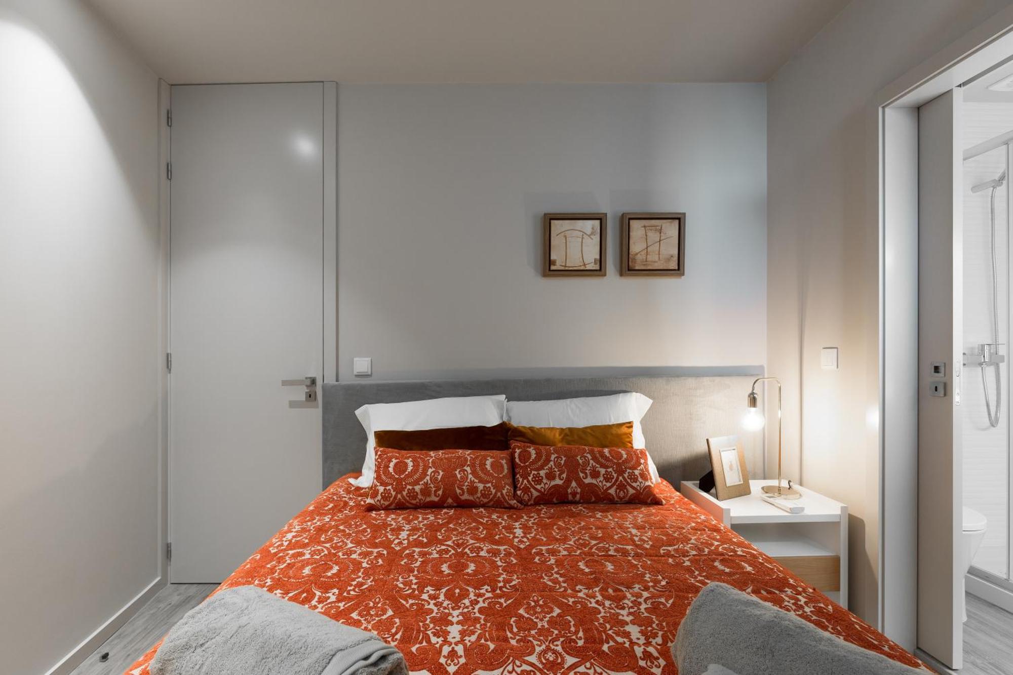 Host Wise - Charming Luxurious Flat With Garage Lägenhet OOporto Exteriör bild